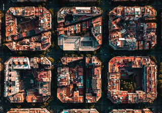 Eixample Barcelona: Guide to the Gaudí Grid