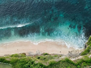 Bali's Shoulder Season: When It Is and What You Trade