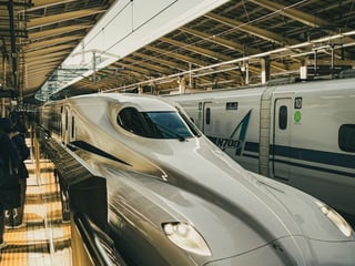 How to Ride the Shinkansen (Bullet Train)