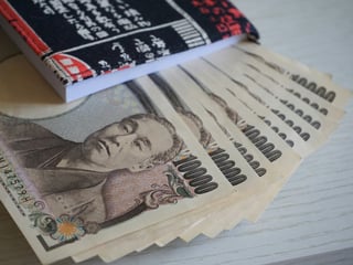 Money in Japan: Cash, Cards & IC Cards Explained