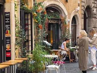 Italian Etiquette & Customs for American Visitors