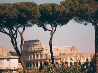 Visiting Rome in Summer: Surviving the Heat & Crowds