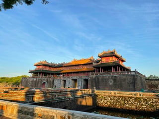 Hue Travel Guide