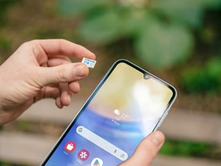 SIM Card or eSIM in Vietnam?
