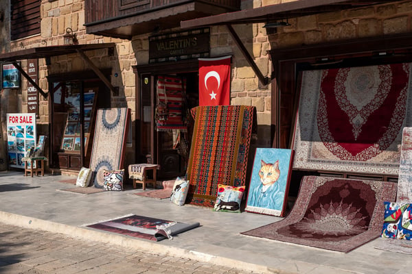 Buying a Rug in Turkey: Export Papers, Shipping and US Customs