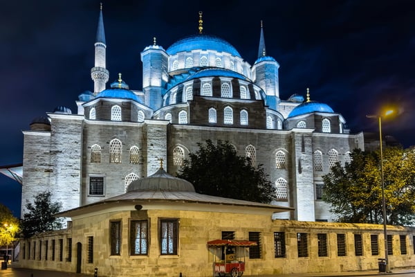 Visiting Turkey During Ramadan: What's Open and What Changes