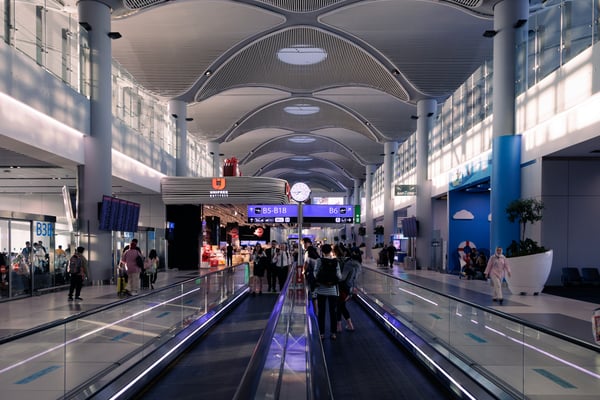 Turkish Airlines stopover and long Istanbul layovers: when you must collect your checked bags, and when it pays to