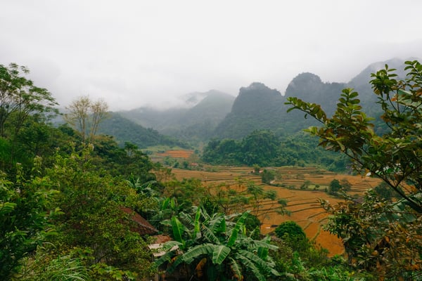 A First Vietnam Itinerary: How to Decide the Shape