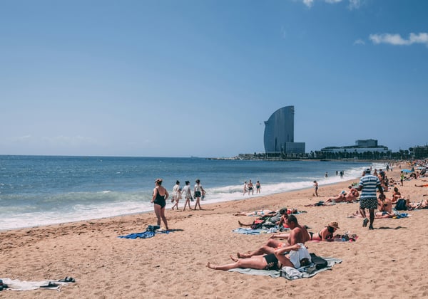 Barceloneta Barcelona: Beach, Seafood & Neighborhood Guide