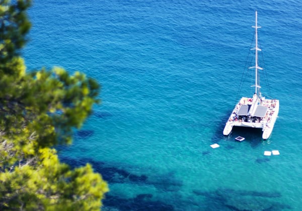 Costa Brava Day Trip from Barcelona: Coves, Towns & How to Get There