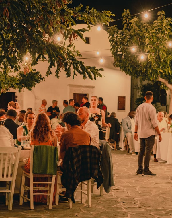 Greek Etiquette and Customs Americans Should Know