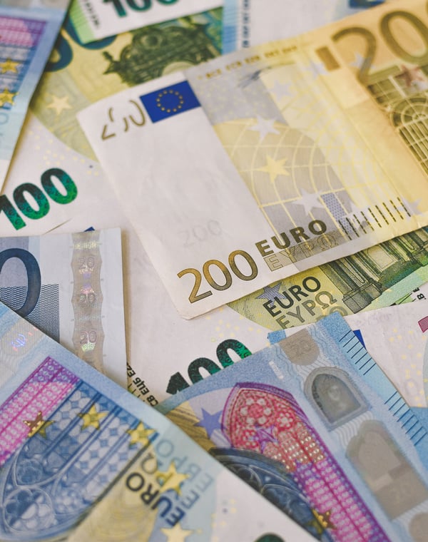 Money in Greece: Euros, Cards, and Tipping for Americans