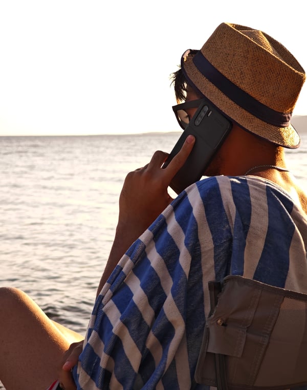 Staying Connected in Greece: eSIMs, SIMs, and Wi-Fi