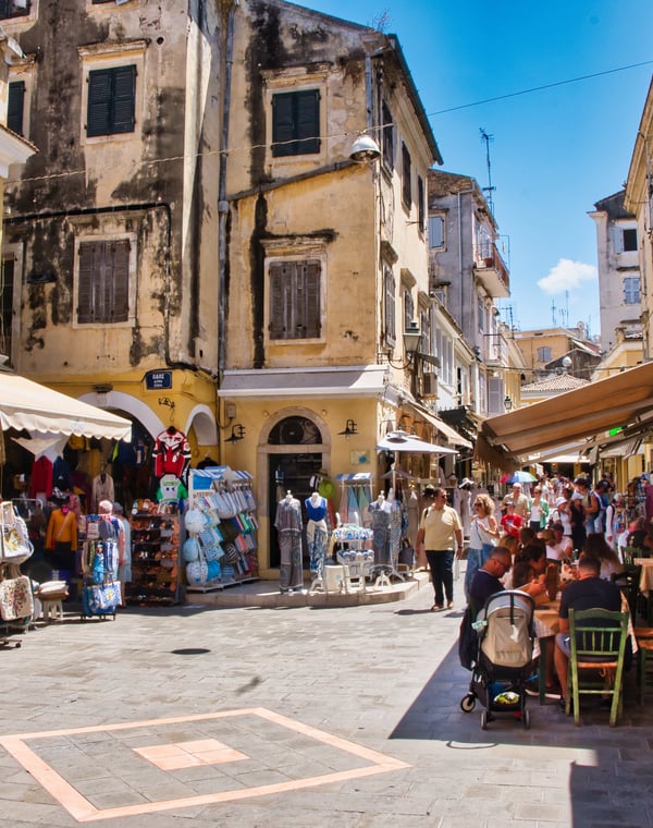 Greek Phrases Every Traveler Should Know