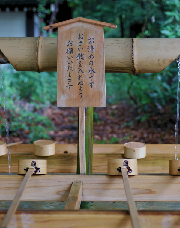 Temple and Shrine Etiquette in Japan
