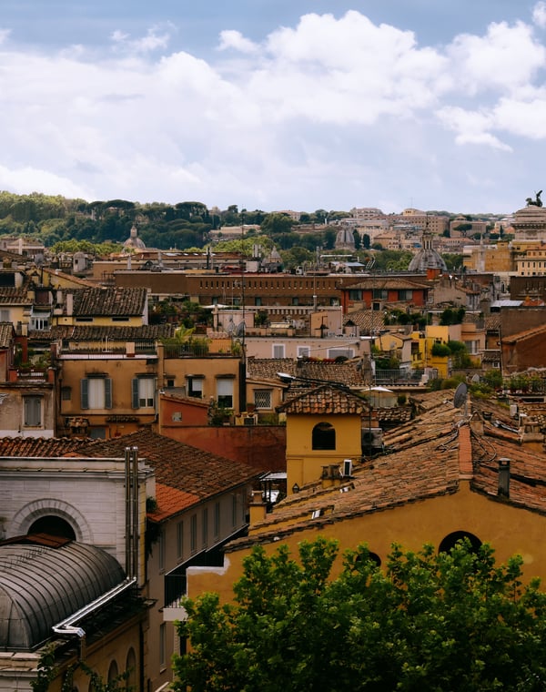 Best Neighborhoods to Stay in Rome, Compared