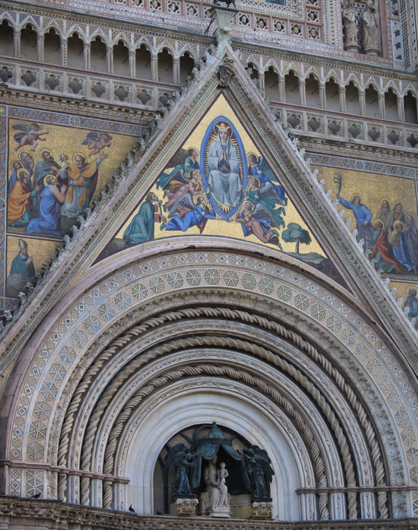 Orvieto: A Hilltop Town an Hour Away