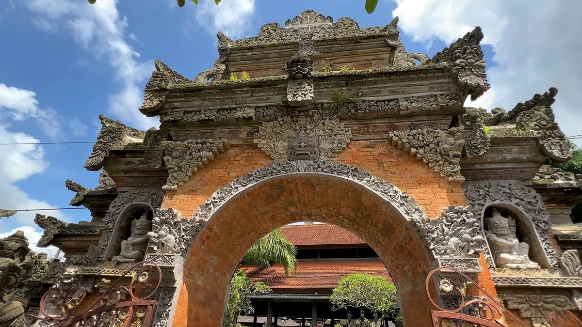 A carved stone gateway at a Balinese temple