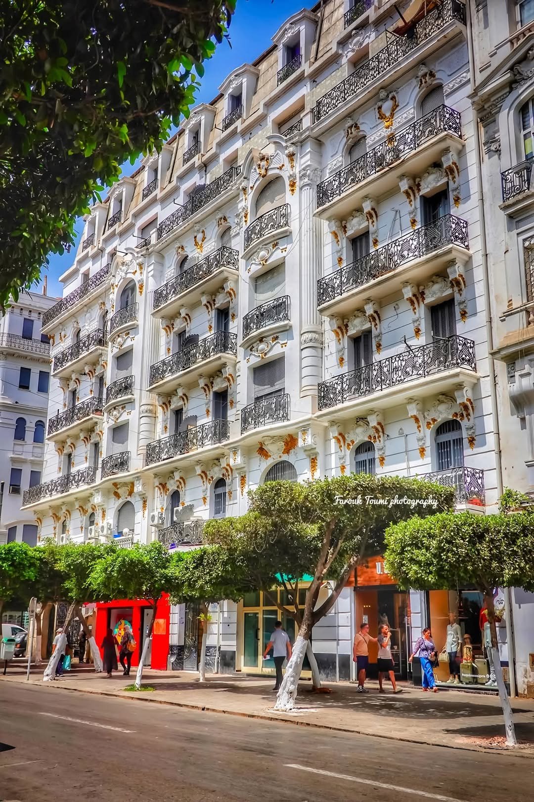 Didouche Mourad — la calle más famosa de Argel